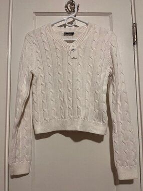 GAP 100% Cotton Cable-Knit V-Neck Sweater – Small (NWT)